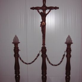 Funeraria y Tanatorio Virgen Coronada cruz
